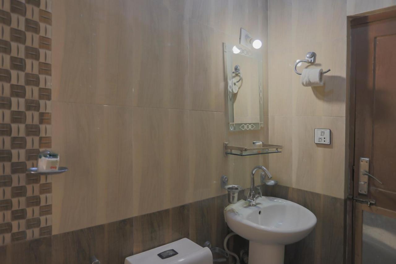 Oyo 789 Hotel Shivam Plaza Káthmándú Exteriér fotografie